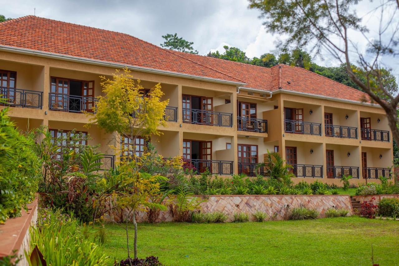 Brovad Sands Lodge Kalangala Exterior foto