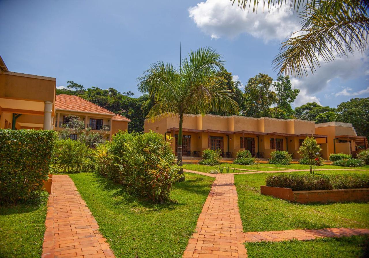 Brovad Sands Lodge Kalangala Exterior foto