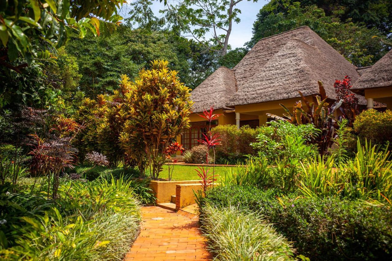 Brovad Sands Lodge Kalangala Exterior foto