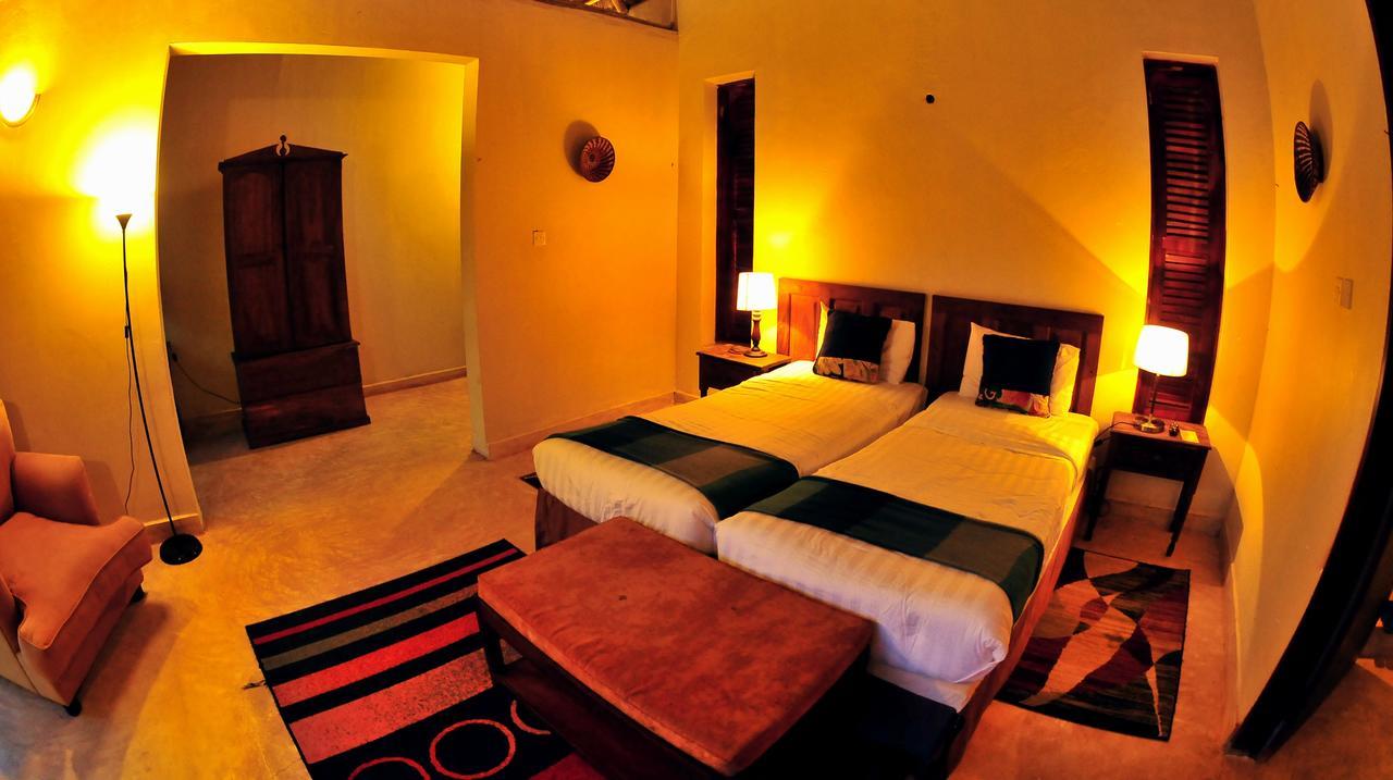 Brovad Sands Lodge Kalangala Exterior foto